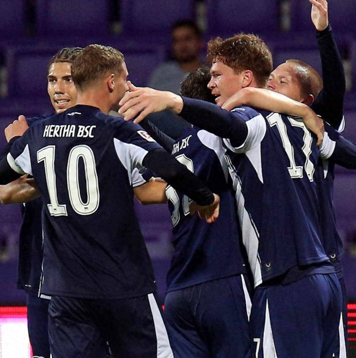 柏林赫塔球队联袂训练，积极备战下一场比赛的简单介绍